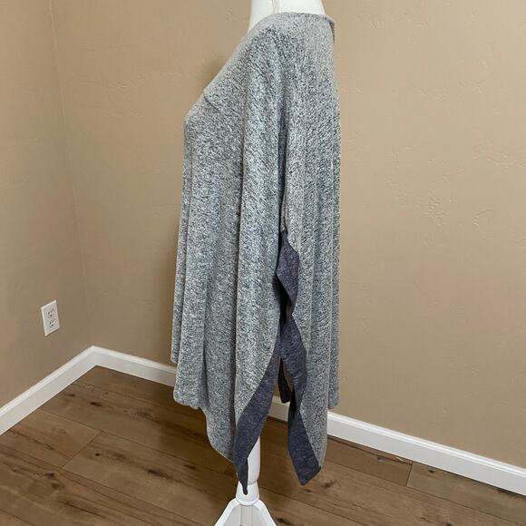 White House Black Market Poncho Sweater Womens Small Gray Marbled - Picture 3 of 7